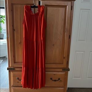 Elegant Orange Sleeveless Dress